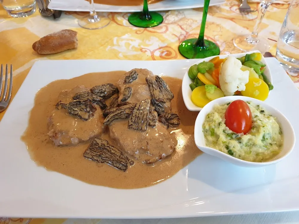 Médaillons de Veau Aux Morilles